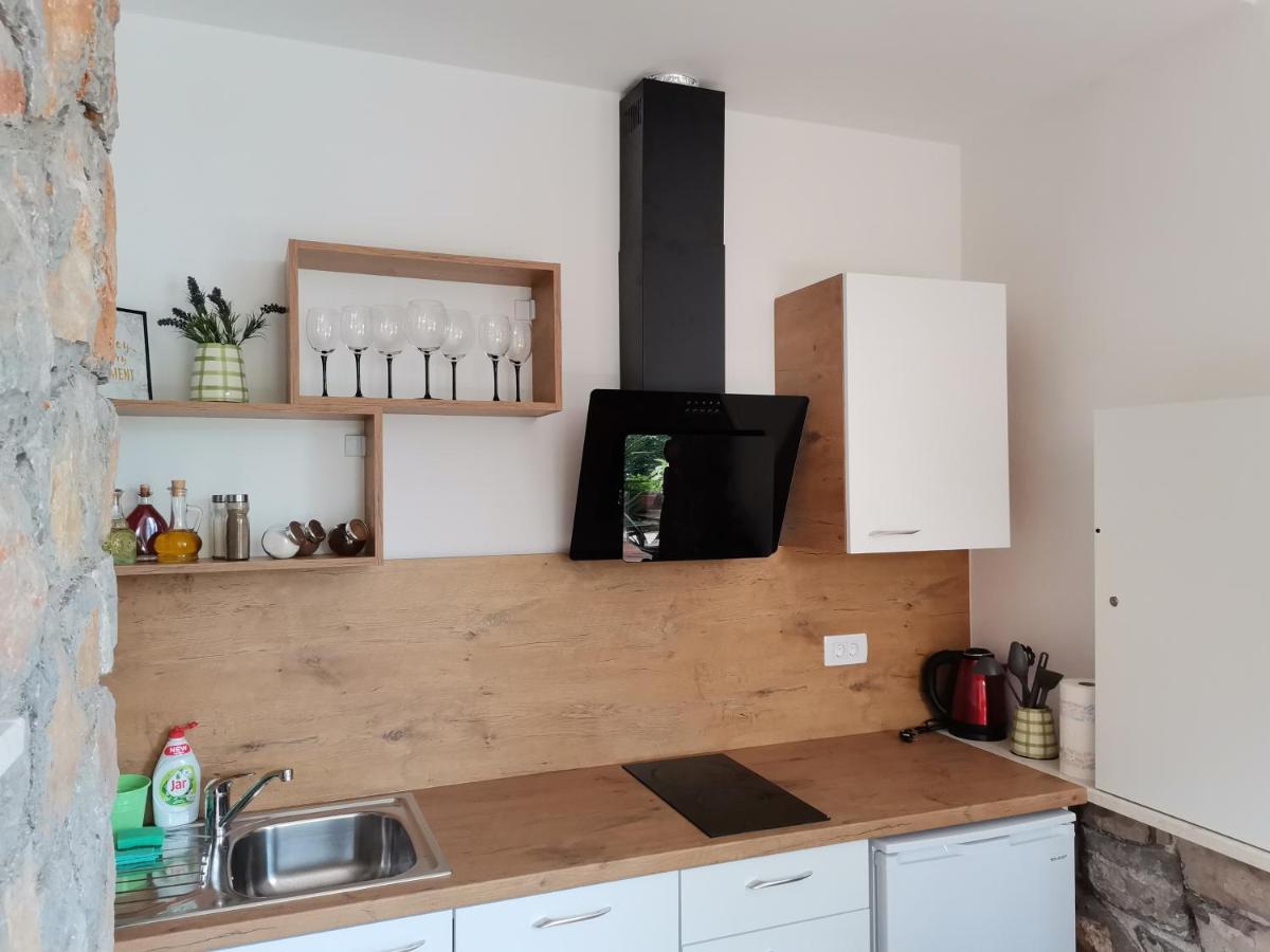 Apartments Sandra Lovran Extérieur photo