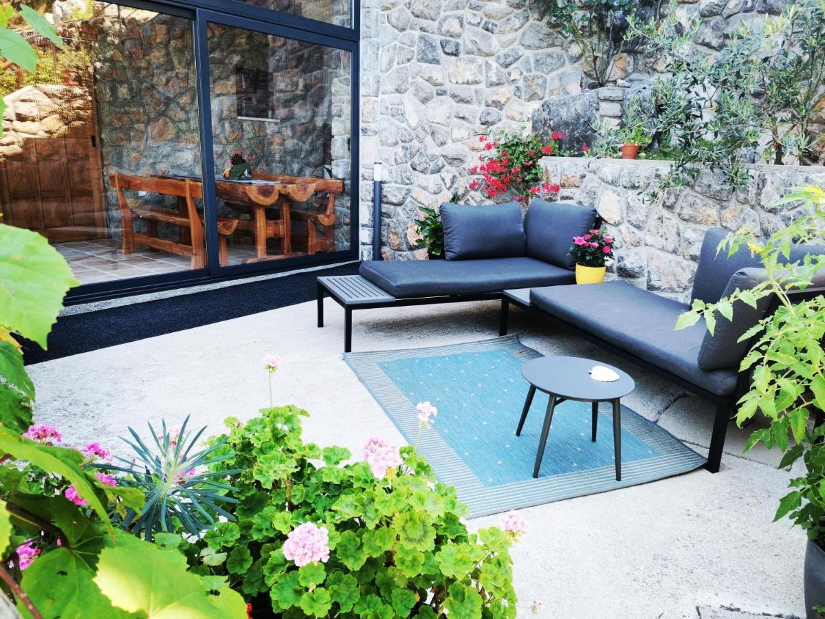 Apartments Sandra Lovran Extérieur photo
